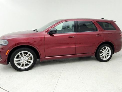 Used 2023 Dodge Durango GT image 2