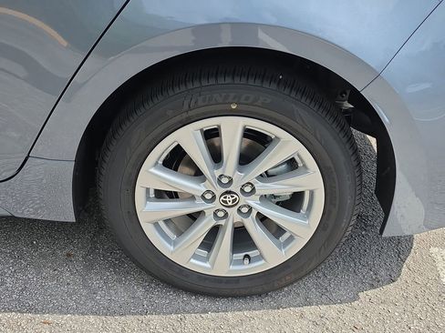 New 2026 Toyota Corolla LE w/ LE Premium Package FWD image 28