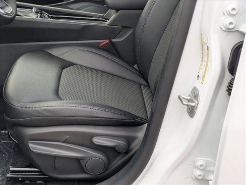 New 2026 Jeep Compass Latitude image 4