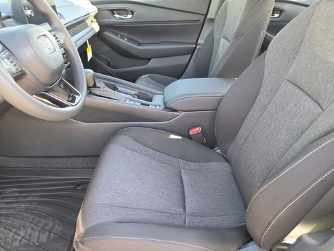 New 2026 Honda Accord SE image 10