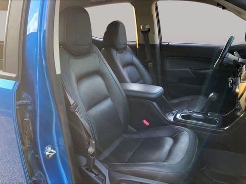 Used 2021 Chevrolet Colorado Z71 w/ Safety Package AWD/4WD image 9