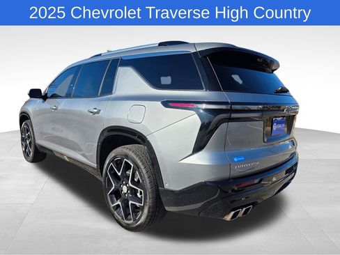 Used 2025 Chevrolet Traverse High Country w/ LPO, Floor Liner Package image 6