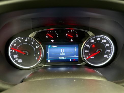 Used 2023 GMC Acadia SLE w/ Driver Convenience Package image 13