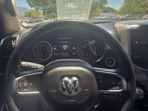 Used 2019 RAM 1500 Laramie RWD image 16