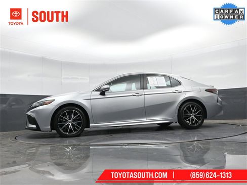 Used 2023 Toyota Camry SE image 46