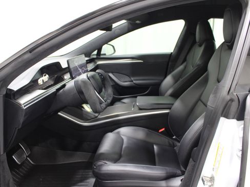 Used 2021 Tesla Model S Plaid AWD/4WD image 3