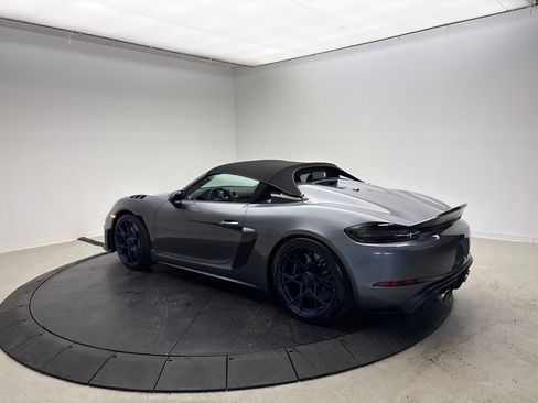 Certified 2025 Porsche 718 Boxster Spyder RS RWD image 3