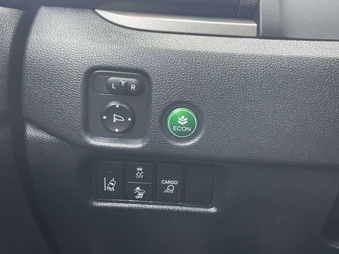 Certified 2024 Honda Ridgeline Sport image 19