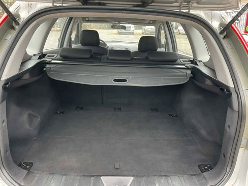 Used 2009 Hyundai Elantra Touring Wagon 4D w/ Premium-Sport Pkg 2 image 9