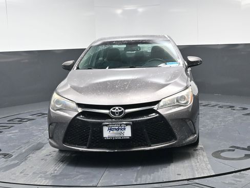 Used 2015 Toyota Camry XSE image 5