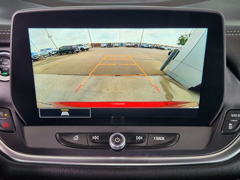 Certified 2024 Chevrolet Blazer LT w/ Convenience Package FWD image 18