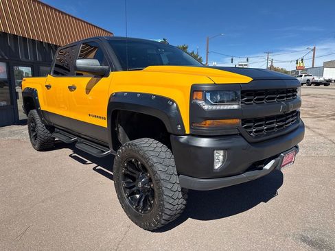Used 2018 Chevrolet Silverado 1500 LT w/ All Star Edition image 8