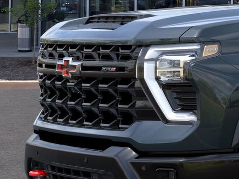 New 2026 Chevrolet Silverado 2500 ZR2 AWD/4WD image 13