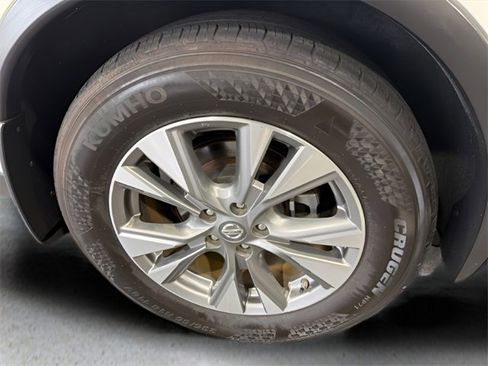 Used 2018 Nissan Murano SL w/ Moonroof Package image 42