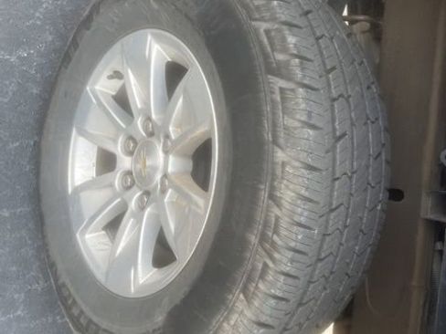 Used 2021 Chevrolet Silverado 1500 LT image 11