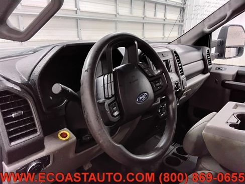 Used 2019 Ford F250 XL w/ Power Equipment Group image 10