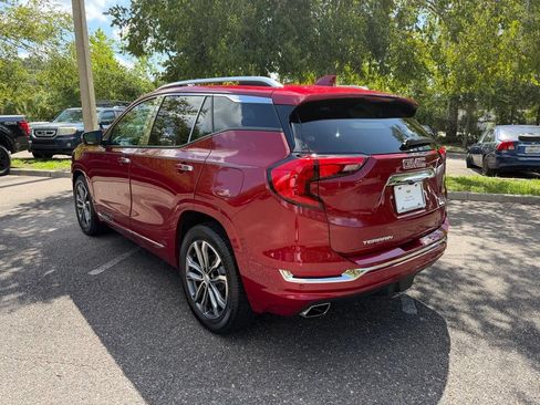 Used 2019 GMC Terrain Denali w/ Advanced Safety Package FWD image 4