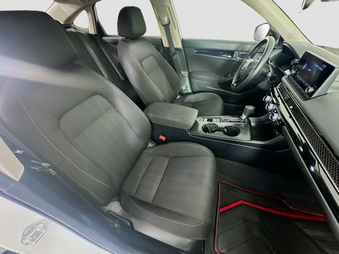 Used 2024 Honda Civic EX image 29