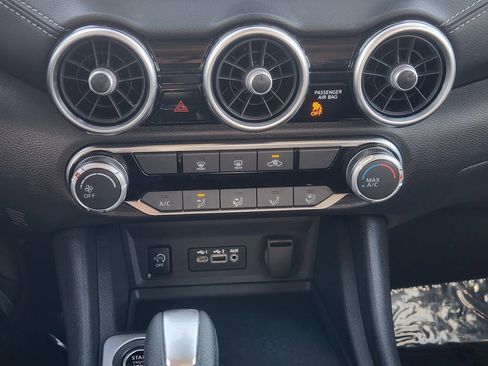 Used 2024 Nissan Sentra SV image 20