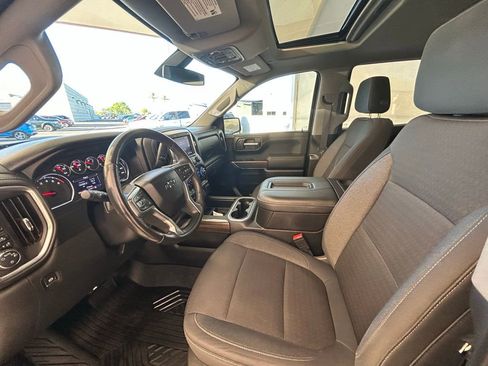 Used 2020 Chevrolet Silverado 1500 LT Trail Boss image 17