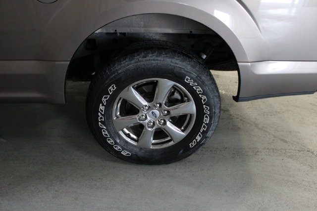 Used 2020 Ford F150 XLT w/ Equipment Group 302A Luxury AWD/4WD image 33