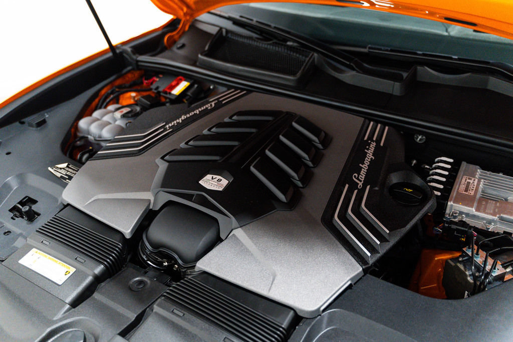 Used 2021 Lamborghini Urus AWD/4WD image 5