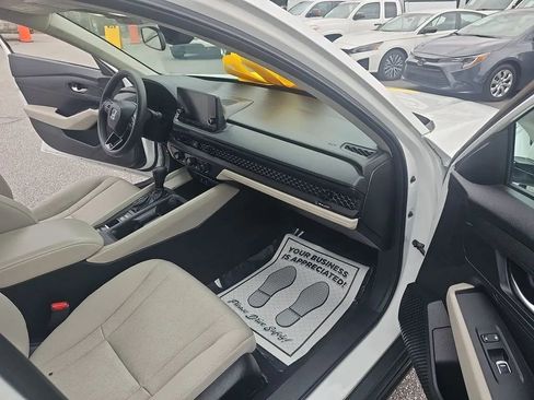 Used 2024 Honda Accord LX image 21