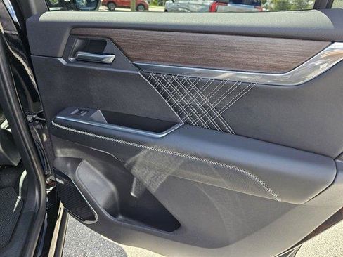 New 2026 GMC Acadia Denali w/ Super Cruise Package image 27