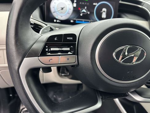 Used 2022 Hyundai Tucson Limited image 19