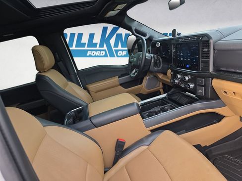 Used 2024 Ford F350 Lariat w/ Chrome Package image 15