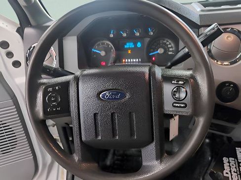Used 2015 Ford F250 XLT w/ XLT Interior Package image 10