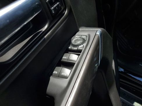 Used 2022 GMC Sierra 2500 AT4 AWD/4WD image 18