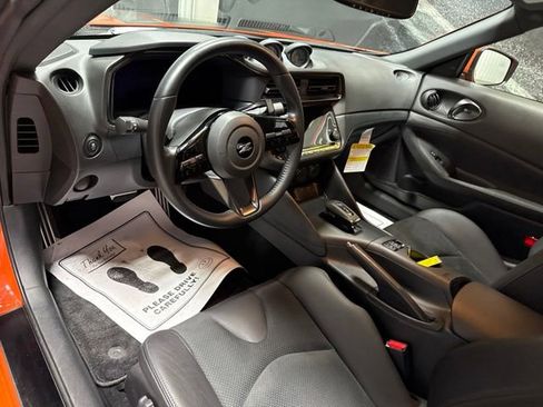 Used 2024 Nissan Z Performance w/ Heritage Edition RWD image 6