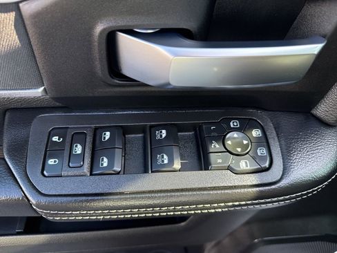 New 2026 RAM 2500 Big Horn AWD/4WD image 21
