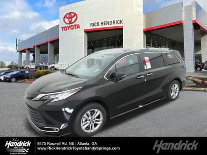 New 2026 Toyota Sienna Limited