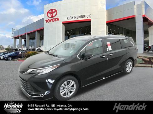 New 2026 Toyota Sienna Limited FWD image 1