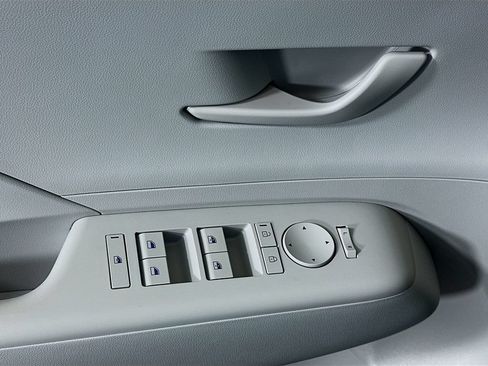 New 2026 Hyundai Kona SEL Sport FWD image 19