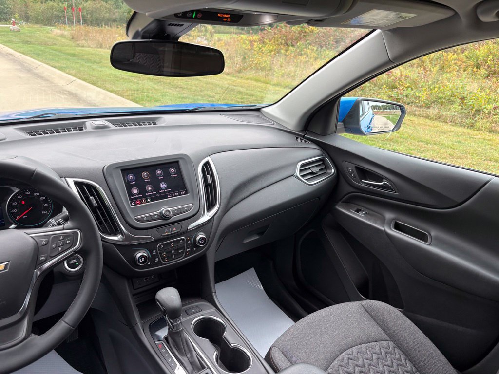 Used 2024 Chevrolet Equinox LT w/ LPO, Floor Liner Package FWD image 44
