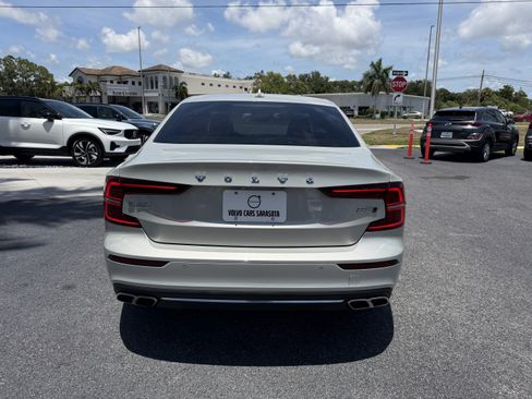 Used 2022 Volvo S60 B5 Inscription w/ Advanced Package AWD/4WD image 4