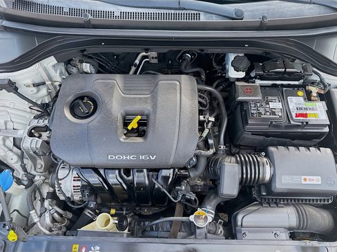 Used 2018 Hyundai Elantra SEL w/ Cargo Package image 34