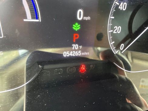 Used 2022 Honda Accord Touring image 13