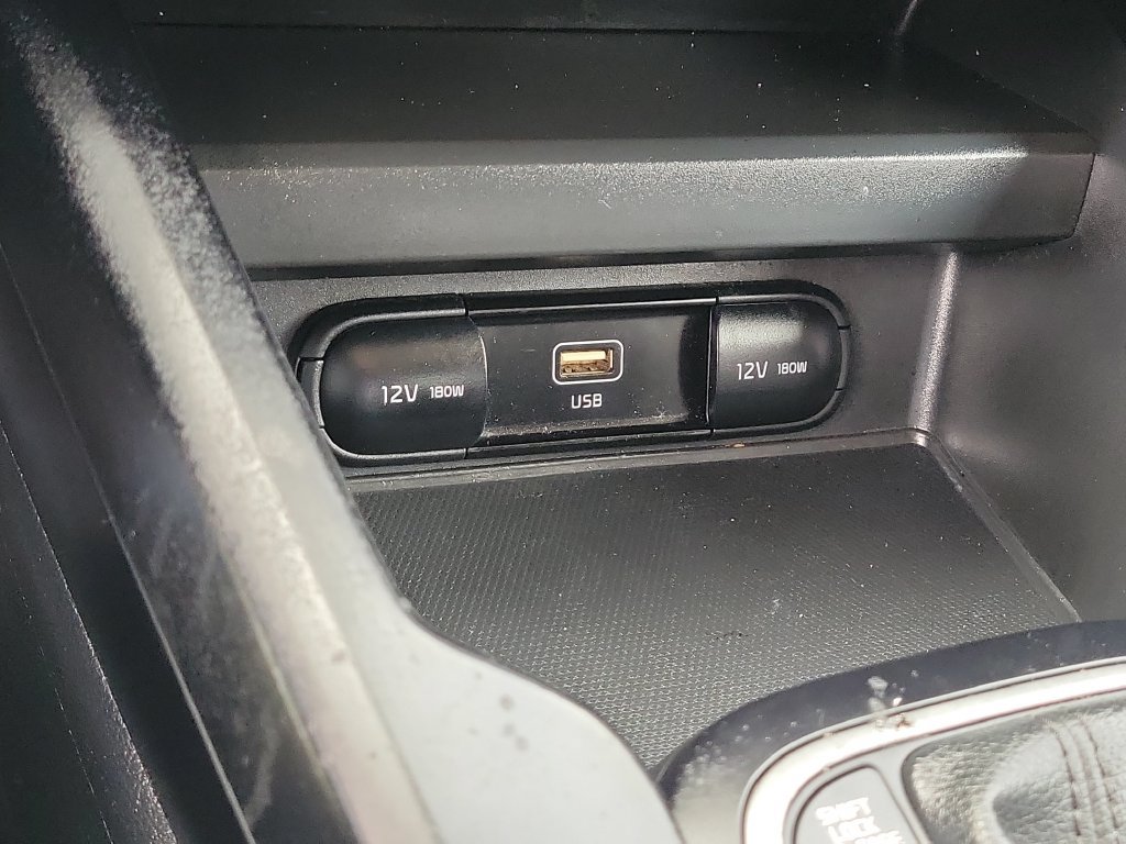 Certified 2024 Kia Soul LX w/ Option Group 015 FWD image 17