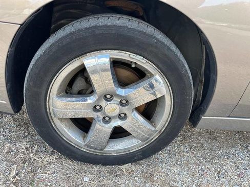 Used 2007 Chevrolet Malibu LTZ FWD image 11