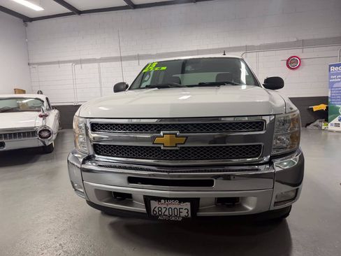 Used 2013 Chevrolet Silverado 1500 LT w/ All-Star Edition AWD/4WD image 9