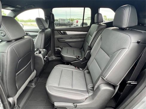 New 2025 Buick Enclave Preferred w/ Power Package image 15