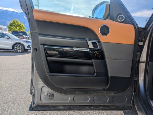 Used 2019 Land Rover Range Rover Sport Supercharged image 14