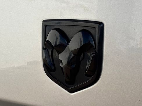 Used 2017 RAM 1500 Express w/ Express Value Package image 27