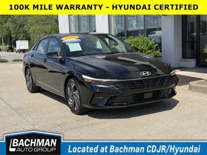 Certified 2025 Hyundai Elantra Limited