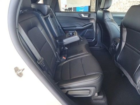 New 2025 Ford Escape SE image 51