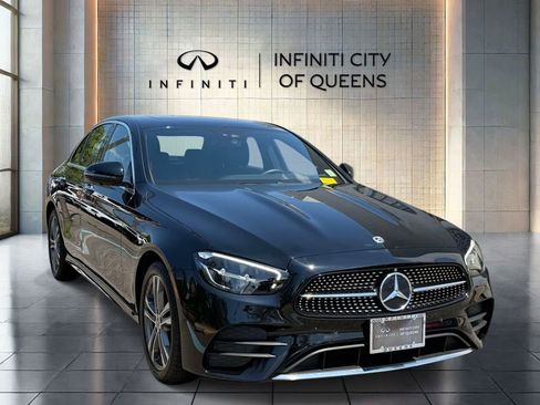 Used 2022 Mercedes-Benz E 350 4MATIC Sedan image 1